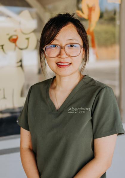 Dr So, Geelong Veterinarian & Director of Aberdeen Veterinary Clinic Geelong West