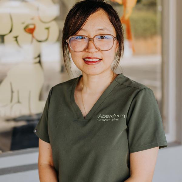 Dr So, Geelong Veterinarian & Director of Aberdeen Veterinary Clinic Geelong West